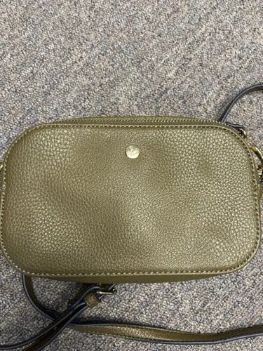 Nine West Faux Olive Leather shoulder Crossbody Purse Goldtone hardware Wristlet