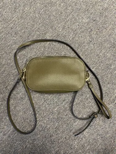 Nine West Faux Olive Leather shoulder Crossbody Purse Goldtone hardware Wristlet
